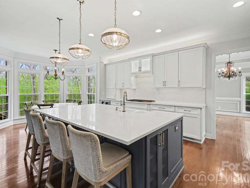8904 Magnolia Heights Court, Charlotte, NC 28270.  MLS# CAR4362785, YatesRealty ID 9097. Kitchen