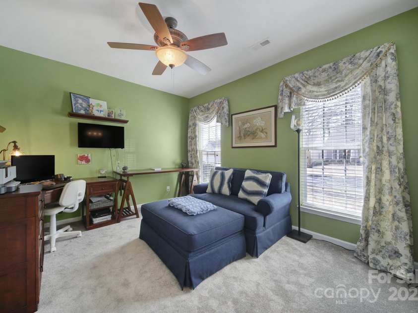 9332 Whistling Straits Drive, Fort Mill, SC 29707.  MLS# CAR4227335, YatesRealty ID 9098. 