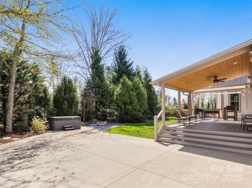 76 King Heights Drive, Fletcher, NC 28732.  MLS# CAR4245183, YatesRealty ID 9099. Incredible outdoor space