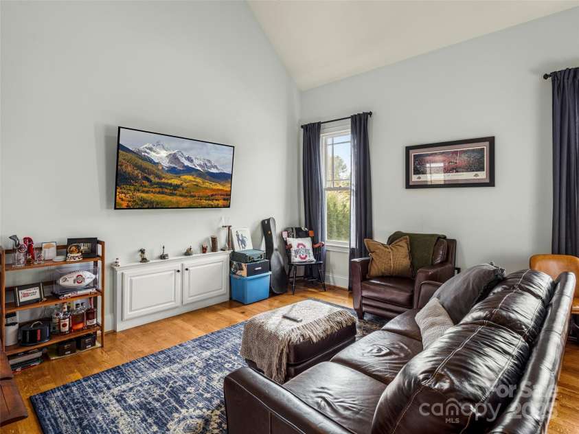 76 King Heights Drive, Fletcher, NC 28732.  MLS# CAR4245183, YatesRealty ID 9099. Main level den