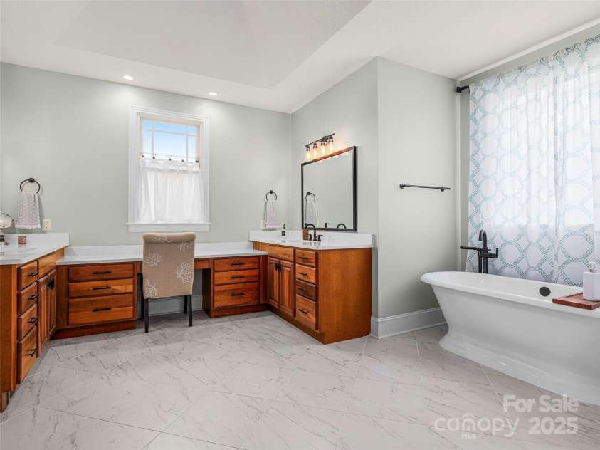 76 King Heights Drive, Fletcher, NC 28732.  MLS# CAR4245183, YatesRealty ID 9099. Primary bathroom