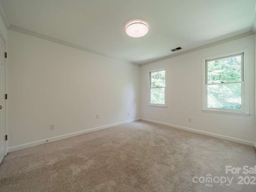 3233 Sunnymede Lane, Charlotte, NC 28209.  MLS# CAR4248507, YatesRealty ID 9100. Bedroom