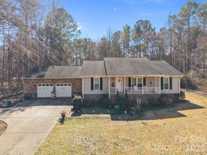 3179 Great Falls Highway, Lancaster, SC 29720.  MLS# CAR4345747, YatesRealty ID 9101. 