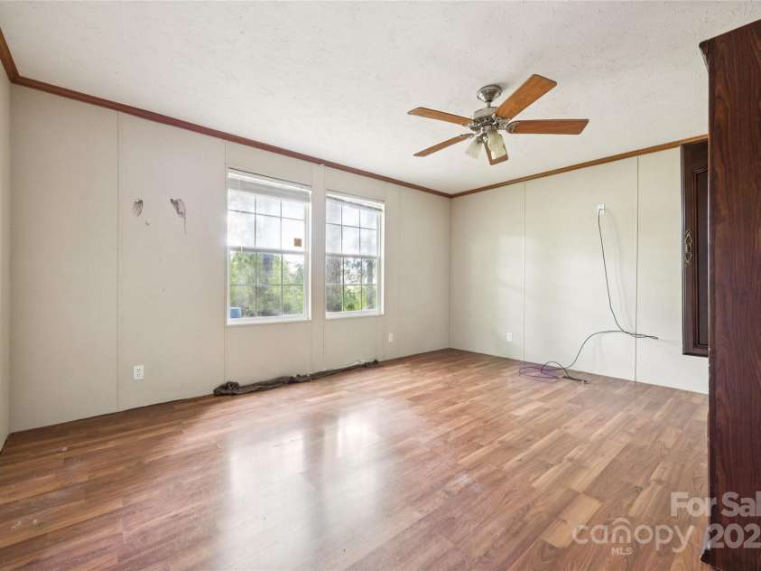 4066 General Howe Highway, Riegelwood, NC 28456.  MLS# CAR4288754, YatesRealty ID 9101. 