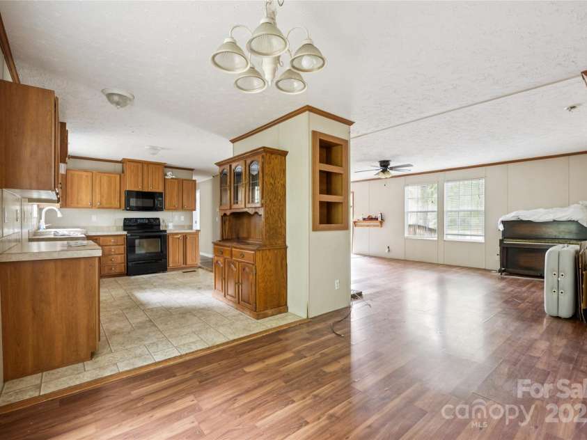 4066 General Howe Highway, Riegelwood, NC 28456.  MLS# CAR4288754, YatesRealty ID 9101. 