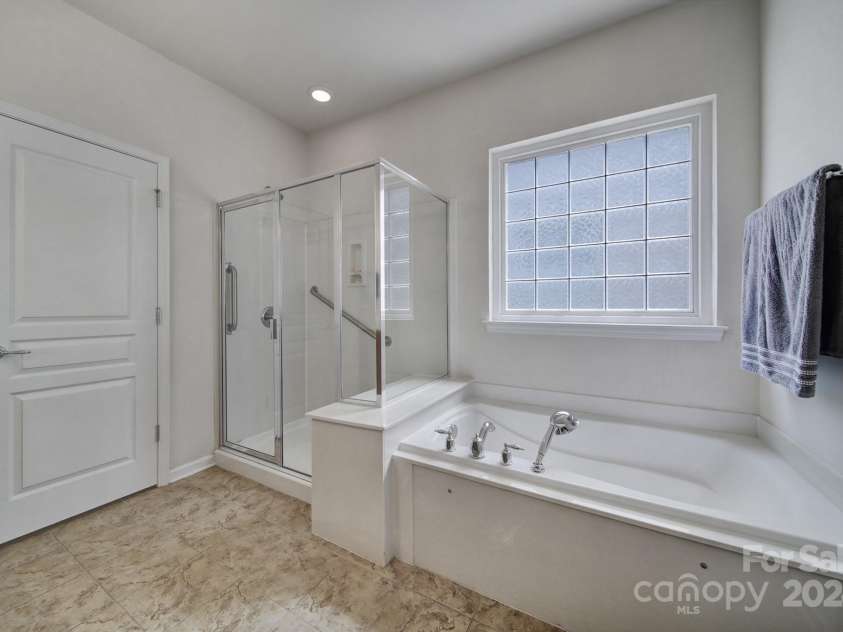 26508 Sandpiper Court, Fort Mill, SC 29707.  MLS# CAR4195730, YatesRealty ID 9102. 