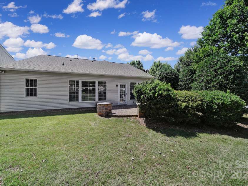 26508 Sandpiper Court, Fort Mill, SC 29707.  MLS# CAR4195730, YatesRealty ID 9102. 