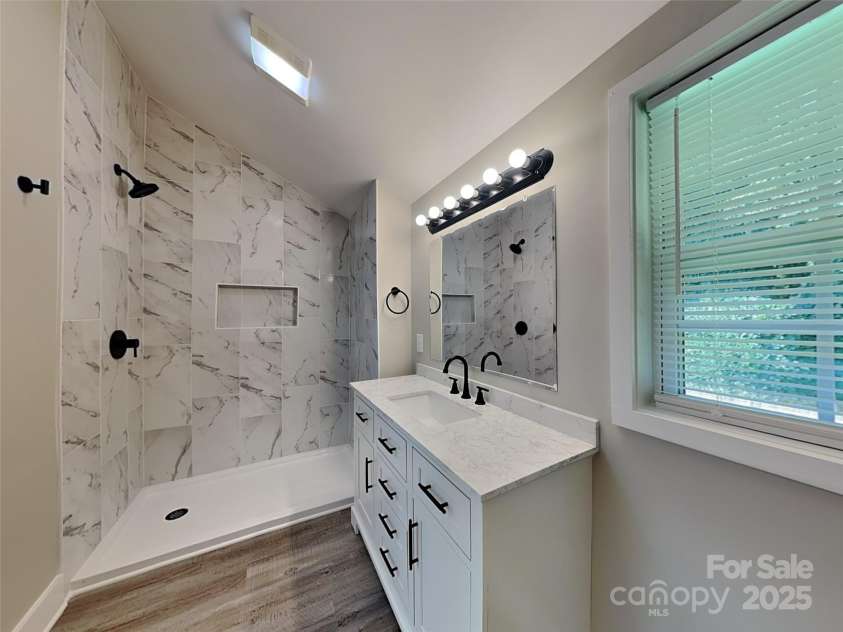 313 Bruce Avenue, Mooresville, NC 28115.  MLS# CAR4307442, YatesRealty ID 9102. 