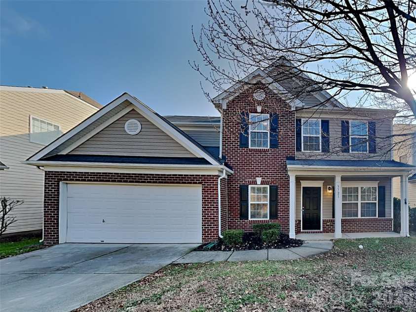 3721 Amber Meadows Drive, Charlotte, NC 28269.  MLS# CAR4351466, YatesRealty ID 9103. 