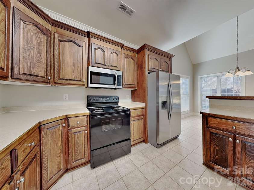 2562 Firethorn Court, Gastonia, NC 28056.  MLS# CAR4346253, YatesRealty ID 9104. 