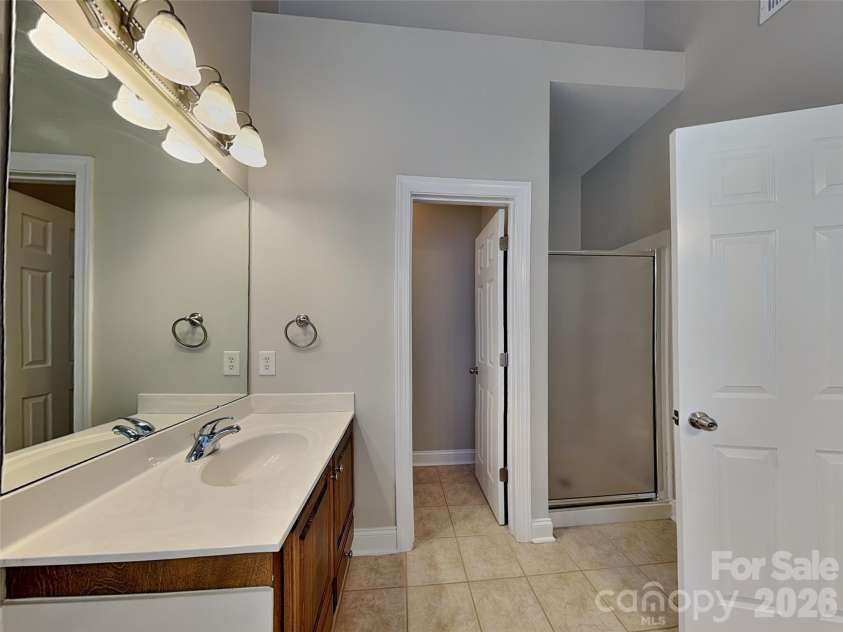 2562 Firethorn Court, Gastonia, NC 28056.  MLS# CAR4346253, YatesRealty ID 9104. 