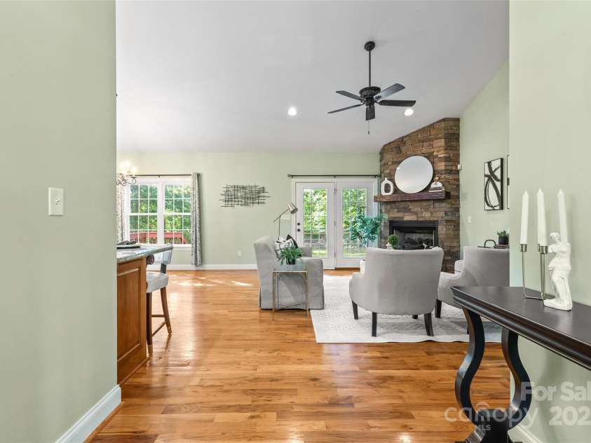 1313 Western Hills Lane, Vale, NC 28168.  MLS# CAR4272544, YatesRealty ID 9105. Bright entryway with open sightlines and easy flow to main living areas.