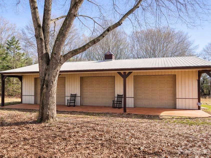 610 Landers Chapel Road, Lincolnton, NC 28092.  MLS# CAR4359362, YatesRealty ID 9105. 