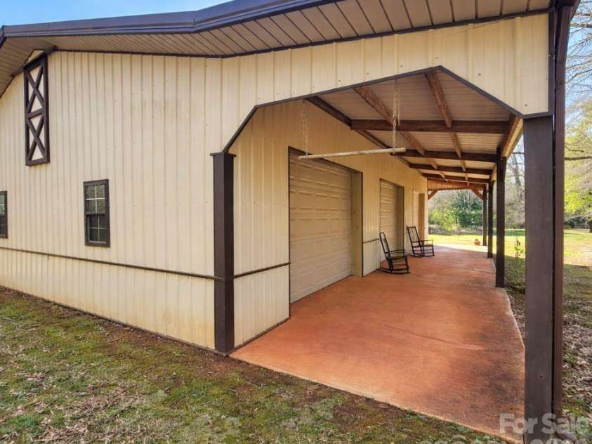 610 Landers Chapel Road, Lincolnton, NC 28092.  MLS# CAR4359362, YatesRealty ID 9105. 
