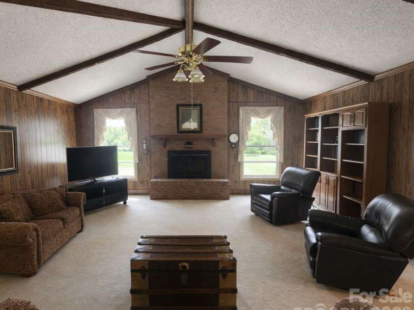 610 Landers Chapel Road, Lincolnton, NC 28092.  MLS# CAR4359362, YatesRealty ID 9105. 