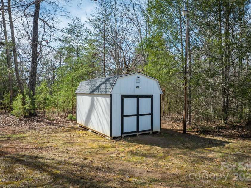 3131 Jones Wade Road, Hudson, NC 28638.  MLS# CAR4232975, YatesRealty ID 9106. 