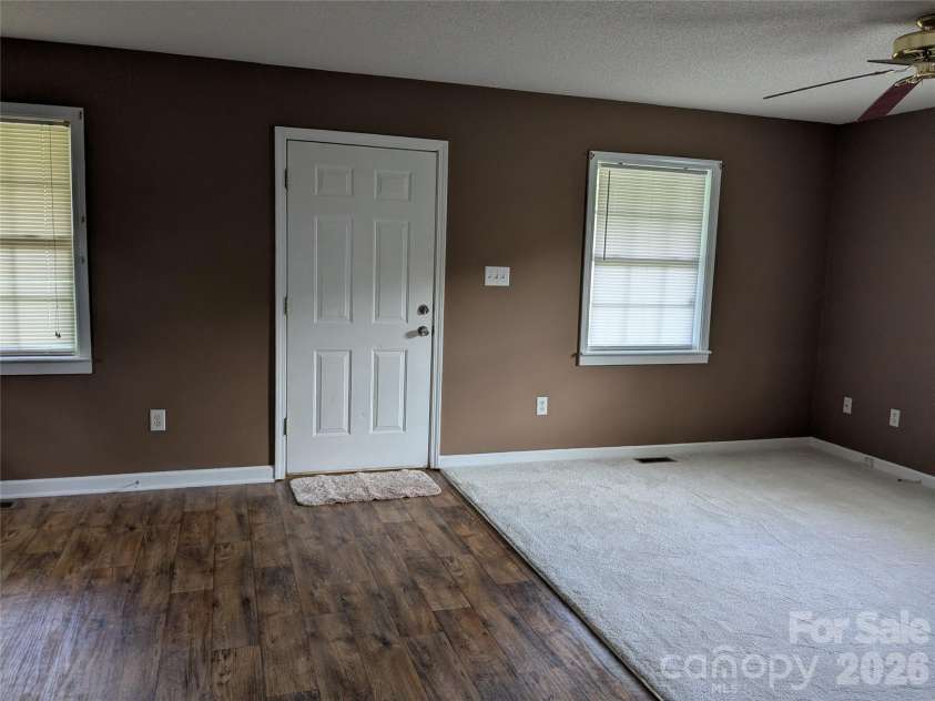 826 Second Street, Kings Mountain, NC 28086.  MLS# CAR4365394, YatesRealty ID 9109. 