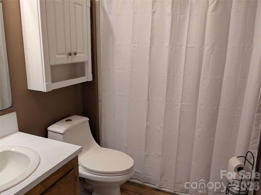 826 Second Street, Kings Mountain, NC 28086.  MLS# CAR4365394, YatesRealty ID 9109. 