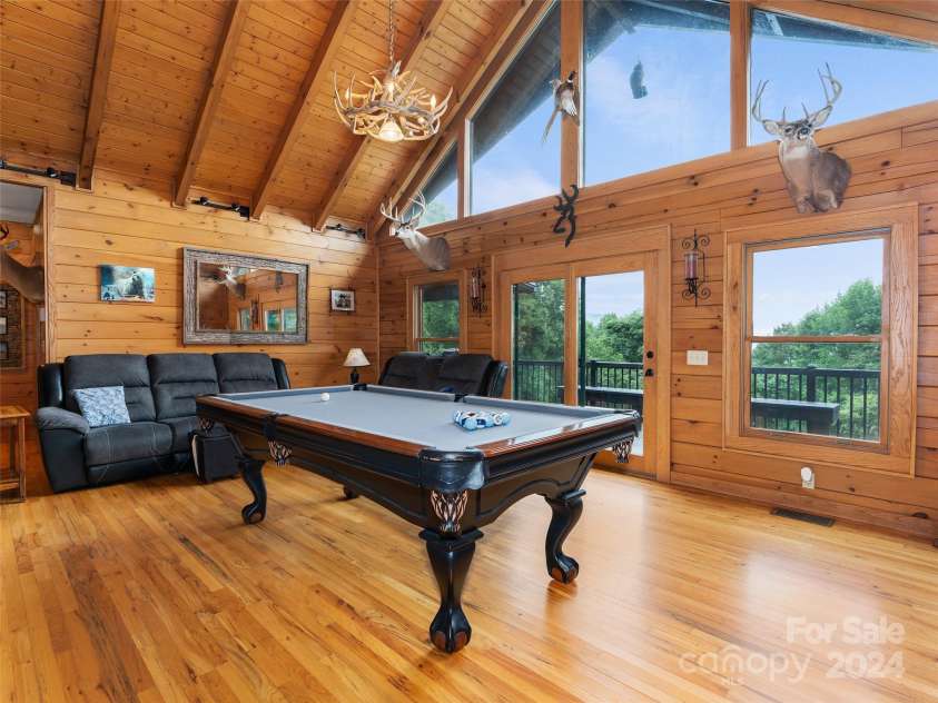80 Austins Trail, Canton, NC 28716.  MLS# CAR4176412, YatesRealty ID 911. 