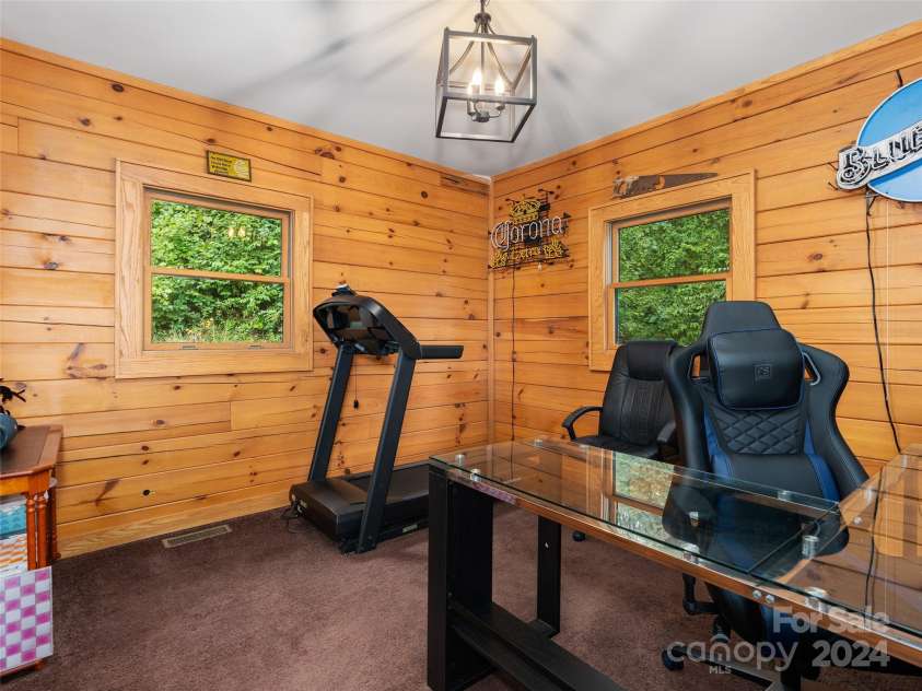 80 Austins Trail, Canton, NC 28716.  MLS# CAR4176412, YatesRealty ID 911. 