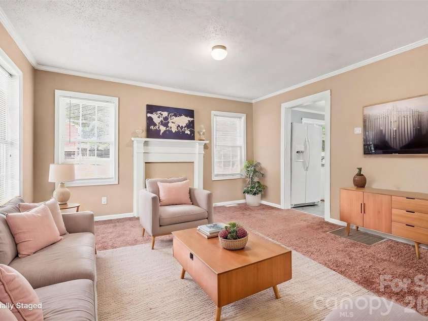 207 Morris Street, Kings Mountain, NC 28086.  MLS# CAR4406963, YatesRealty ID 9110. 