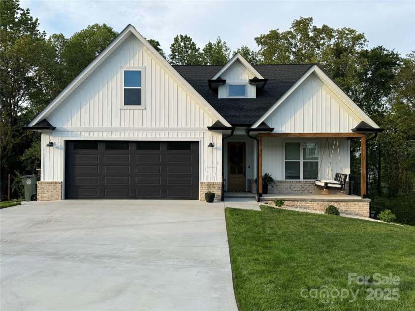 602 Kames Court, Conover, NC 28613.  MLS# CAR4308622, YatesRealty ID 9111. 