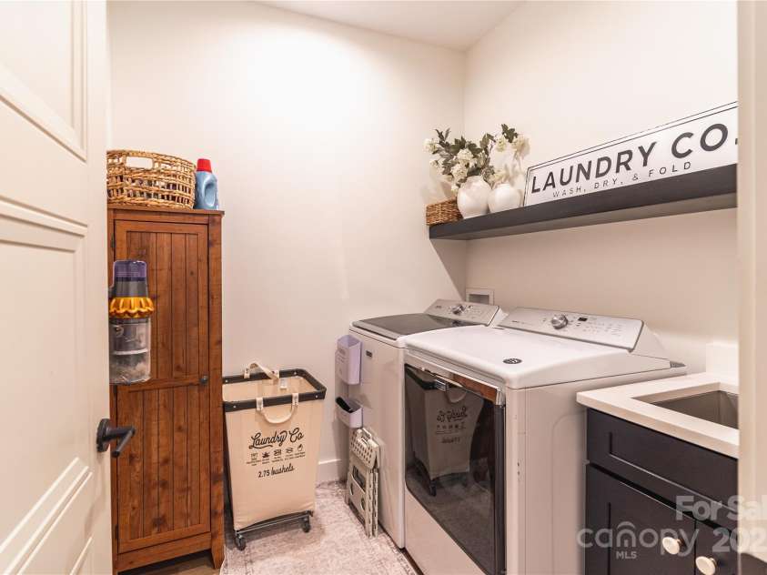 602 Kames Court, Conover, NC 28613.  MLS# CAR4308622, YatesRealty ID 9111. 