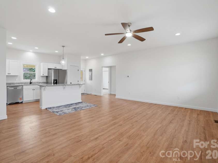 3529 Winters Street, Newton, NC 28658.  MLS# CAR4359507, YatesRealty ID 9112. 