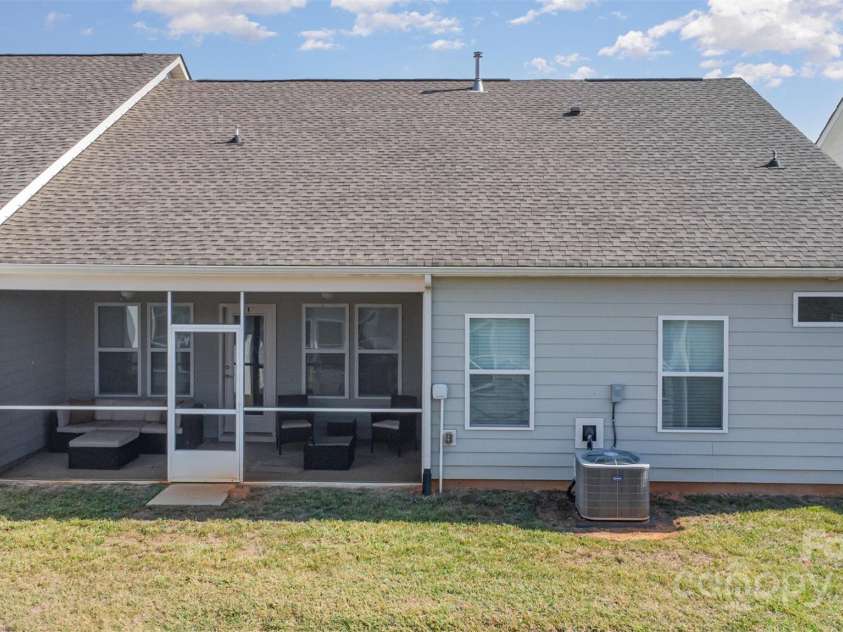 50113 Robins Nest Lane, Lancaster, SC 29720.  MLS# CAR4306745, YatesRealty ID 9113. 