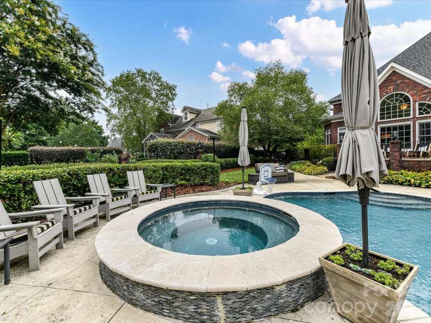 6114 Four Wood Drive, Matthews, NC 28104.  MLS# CAR4362811, YatesRealty ID 9114. 