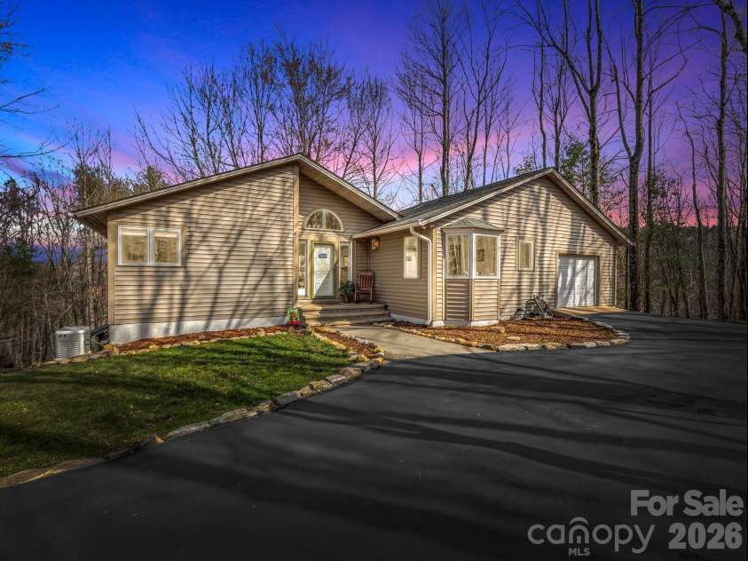 209 Walnut Ridge Road, Brevard, NC 28712.  MLS# CAR4361417, YatesRealty ID 9116. 