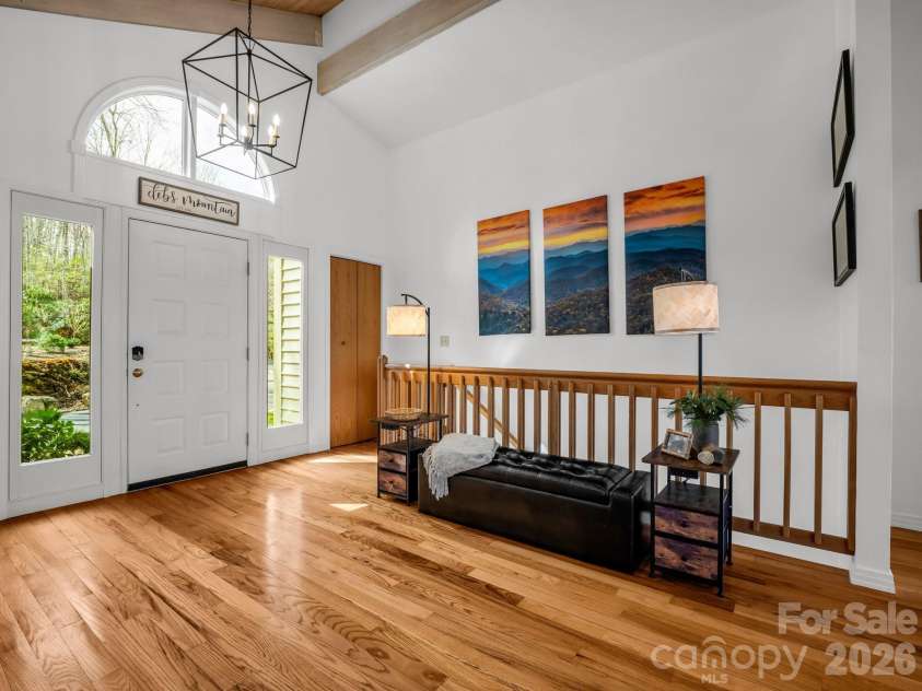 209 Walnut Ridge Road, Brevard, NC 28712.  MLS# CAR4361417, YatesRealty ID 9116. 