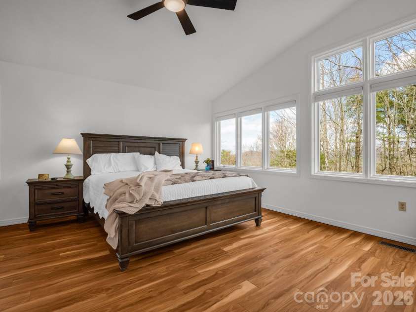 209 Walnut Ridge Road, Brevard, NC 28712.  MLS# CAR4361417, YatesRealty ID 9116. 