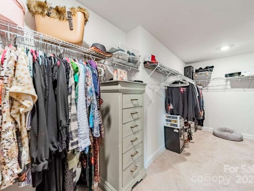 172 Longleaf Drive, Mooresville, NC 28117.  MLS# CAR4215780, YatesRealty ID 9118. Primary Closet
