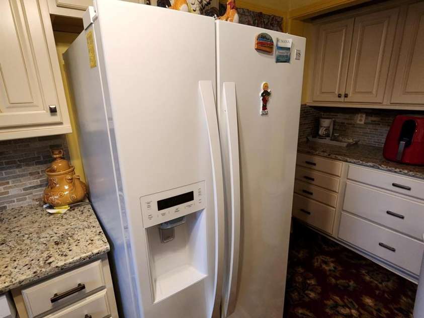 406 Caldwell Avenue, Newton, NC 28658.  MLS# CAR4248372, YatesRealty ID 912. 