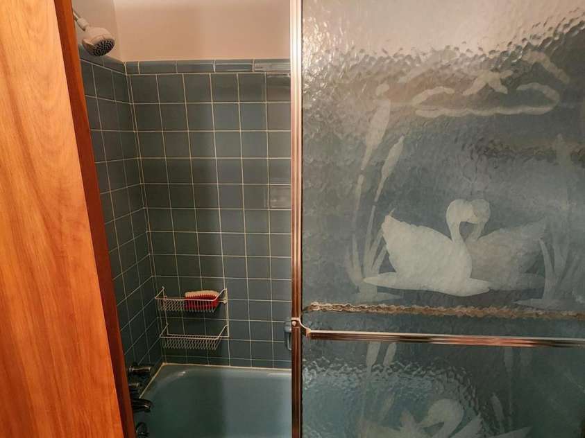 406 Caldwell Avenue, Newton, NC 28658.  MLS# CAR4248372, YatesRealty ID 912. 