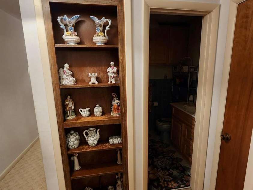 406 Caldwell Avenue, Newton, NC 28658.  MLS# CAR4248372, YatesRealty ID 912. 