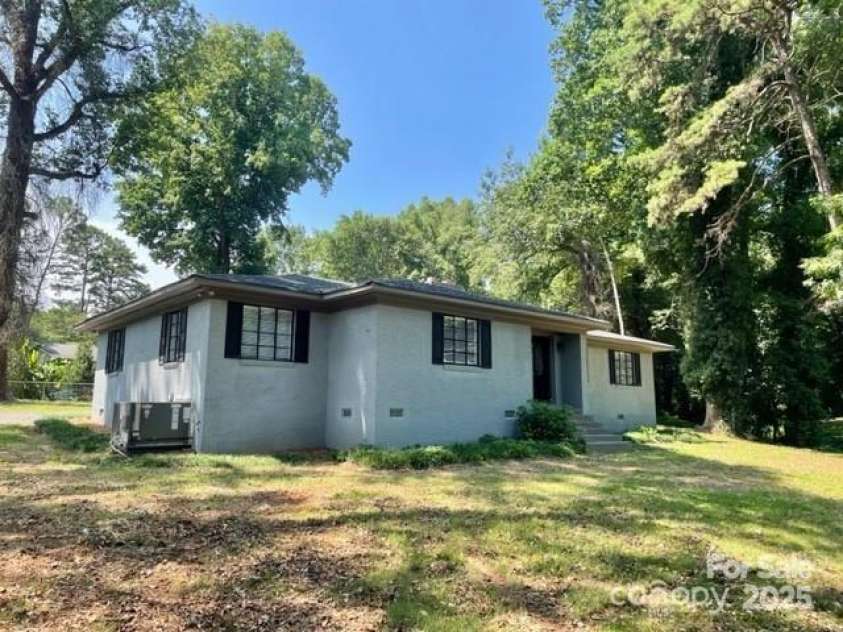 3217 Celanese Road, Rock Hill, SC 29732.  MLS# CAR4266252, YatesRealty ID 9120. 