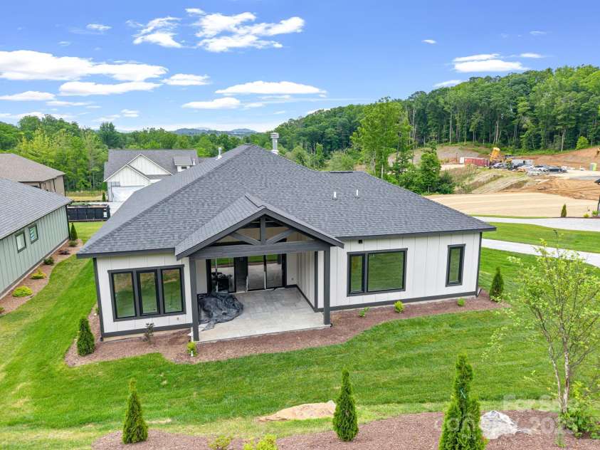 325 Avery Trail Drive, Arden, NC 28704.  MLS# CAR4252544, YatesRealty ID 9121. 