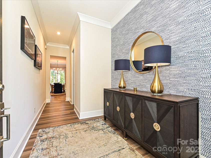 5008 Catterick Court, Charlotte, NC 28226.  MLS# CAR4313099, YatesRealty ID 9121. 