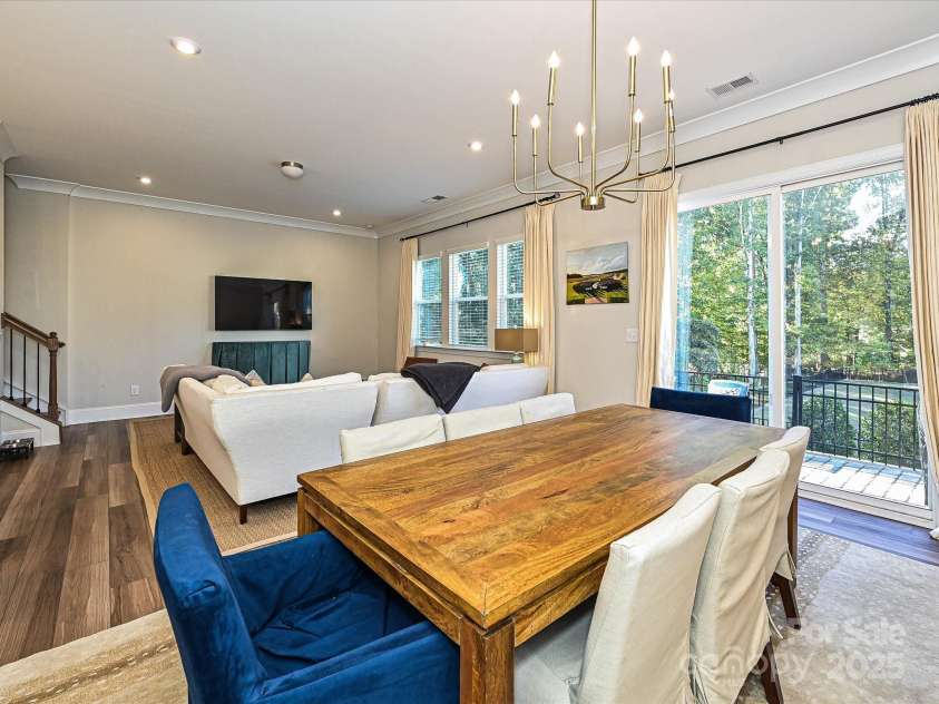5008 Catterick Court, Charlotte, NC 28226.  MLS# CAR4313099, YatesRealty ID 9121. 