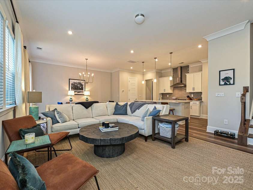 5008 Catterick Court, Charlotte, NC 28226.  MLS# CAR4313099, YatesRealty ID 9121. 