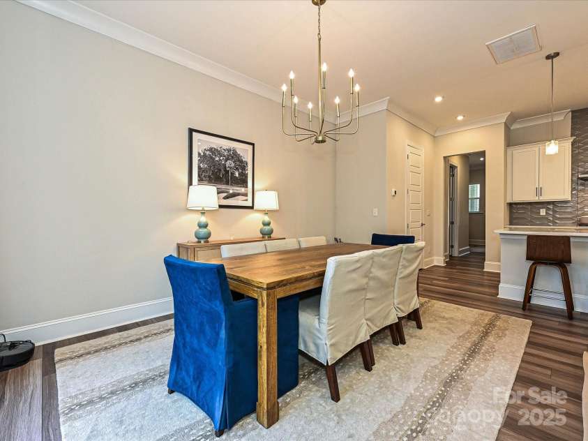 5008 Catterick Court, Charlotte, NC 28226.  MLS# CAR4313099, YatesRealty ID 9121. 