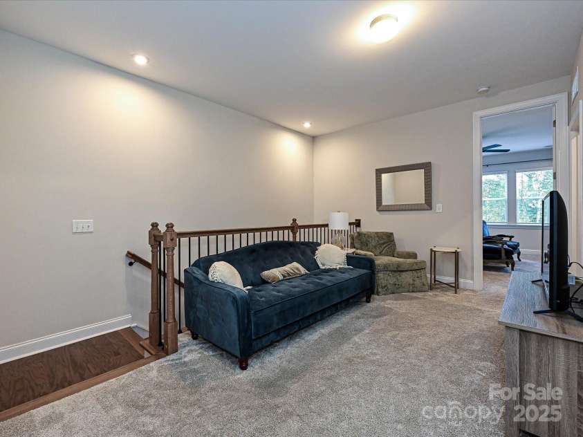 5008 Catterick Court, Charlotte, NC 28226.  MLS# CAR4313099, YatesRealty ID 9121. 