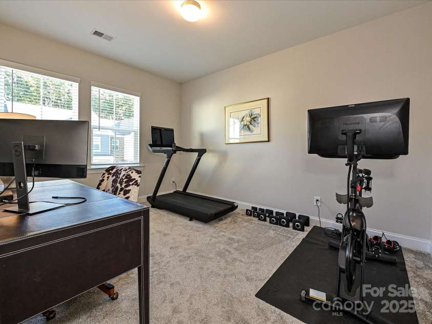 5008 Catterick Court, Charlotte, NC 28226.  MLS# CAR4313099, YatesRealty ID 9121. 