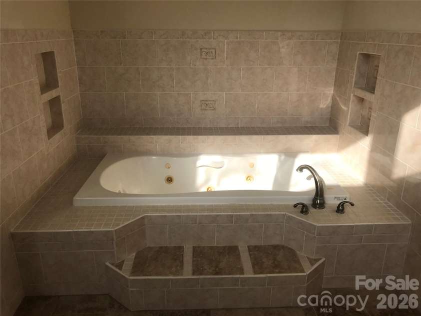 545 Avery Creek Road, Arden, NC 28704.  MLS# CAR4342622, YatesRealty ID 9123. 