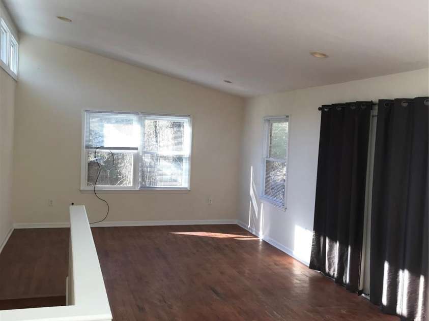 545 Avery Creek Road, Arden, NC 28704.  MLS# CAR4342622, YatesRealty ID 9123. 