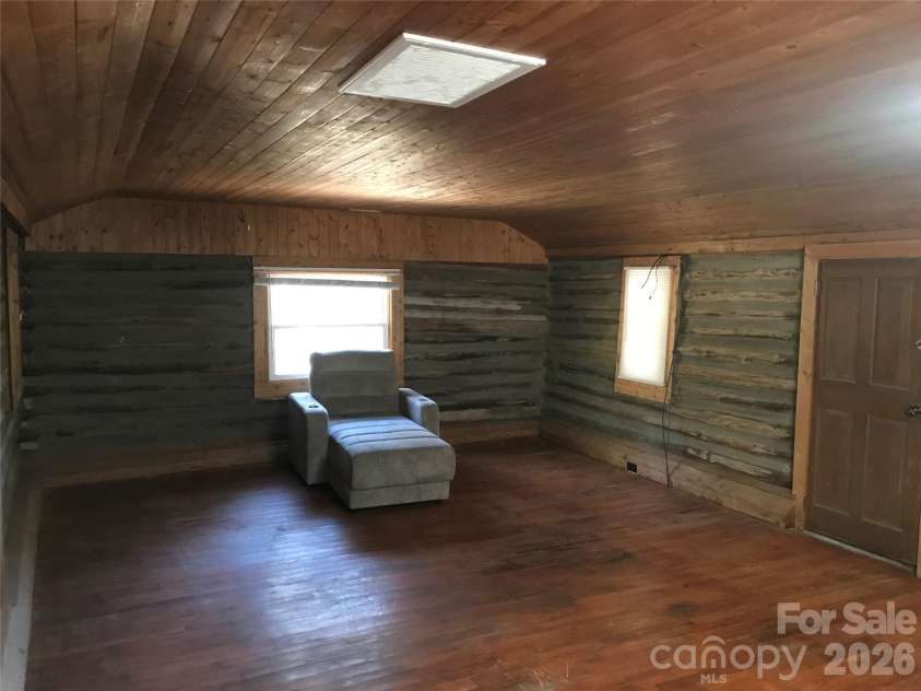 545 Avery Creek Road, Arden, NC 28704.  MLS# CAR4342622, YatesRealty ID 9123. 