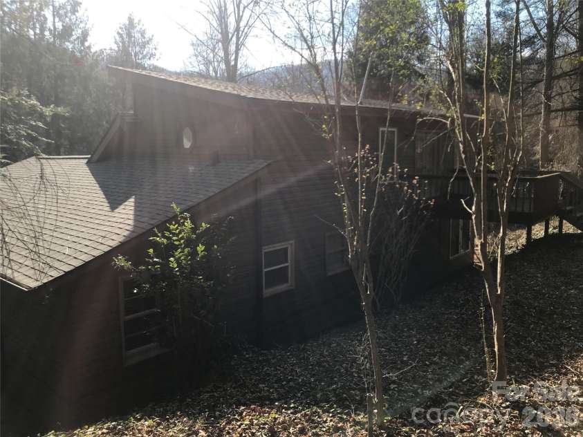 545 Avery Creek Road, Arden, NC 28704.  MLS# CAR4342622, YatesRealty ID 9123. 