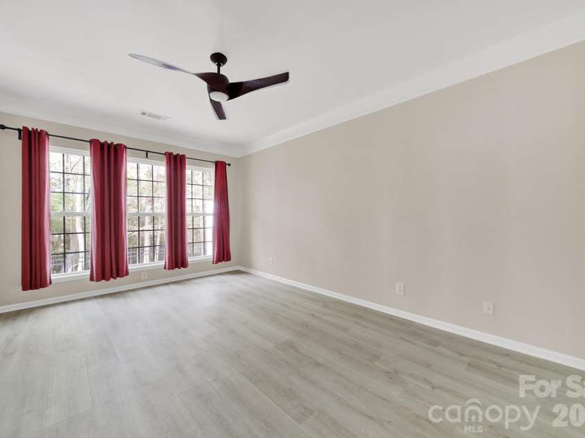 1015 Sweetleaf Drive, Fort Mill, SC 29707.  MLS# CAR4364812, YatesRealty ID 9124. 